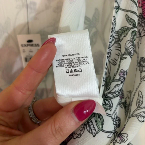 Express Floral Pink & White Wrap Peplum Tank Top Size XS - Picture 6 of 8